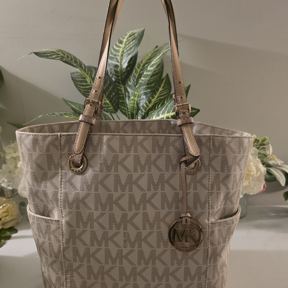 Michael Kors Beige Signature Tote Bag
